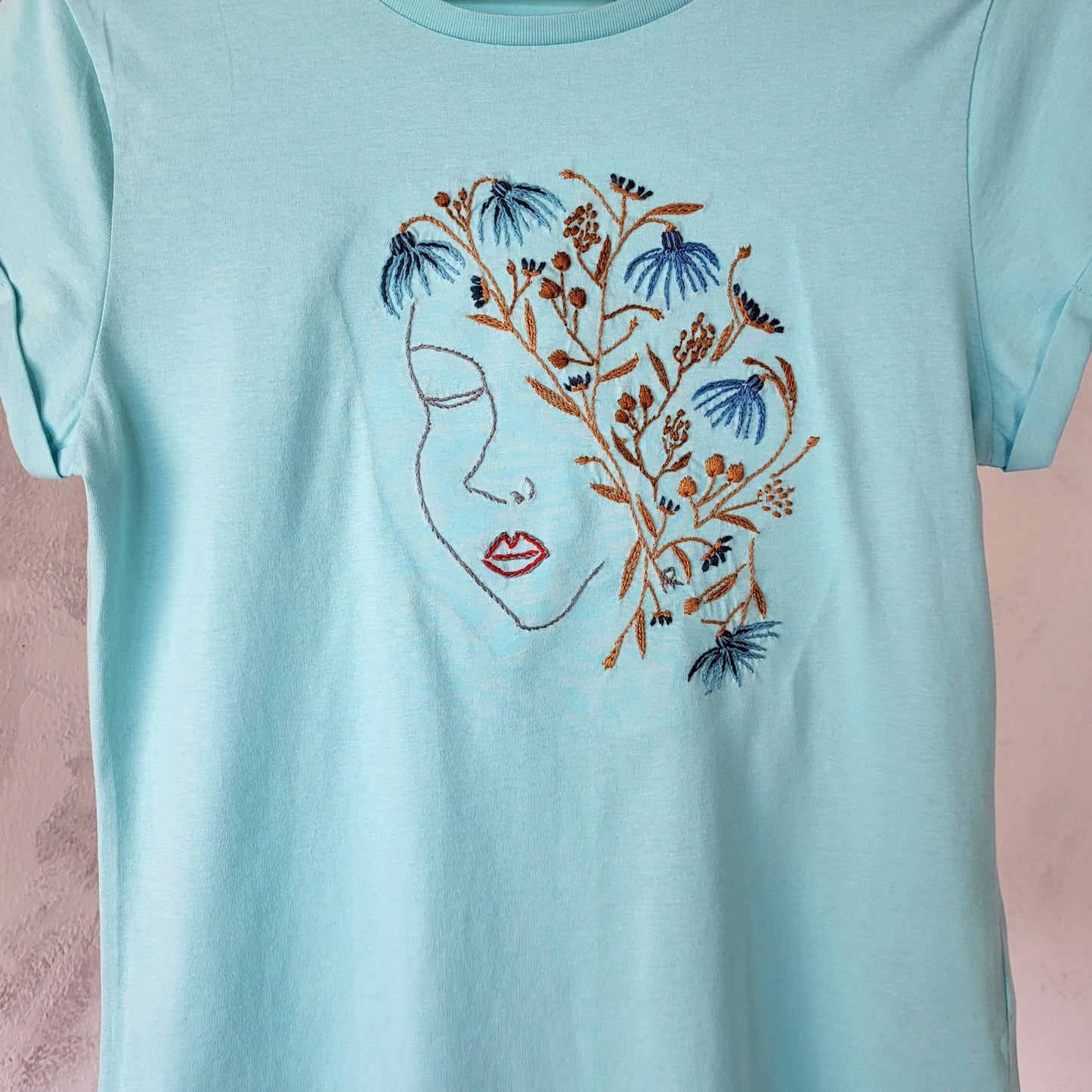 Anne-Marie Roth - Serie: Naturwesen - turquoise T-Shirt S - Unique Artwear