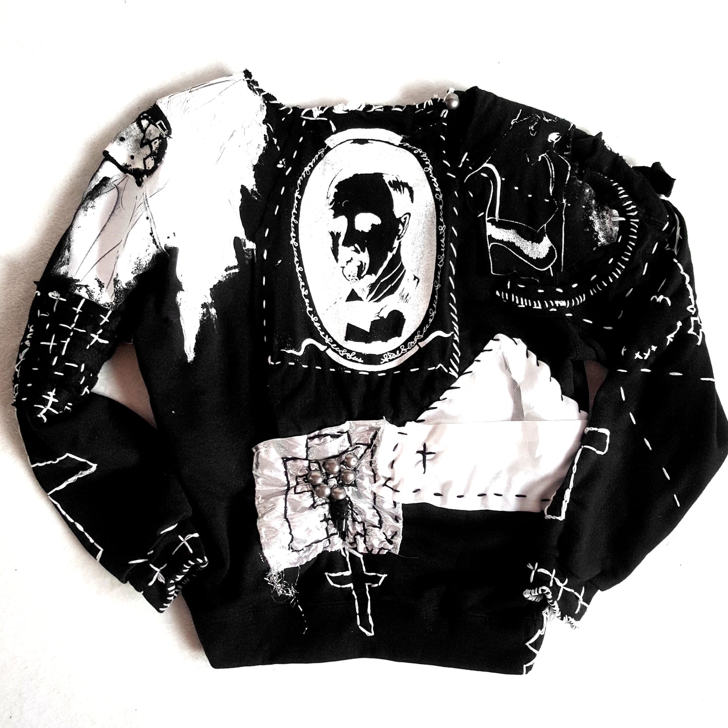 SICS – SUPA STICH SICS, Unique Artwear, Black Pullover M with Original SICS Batch